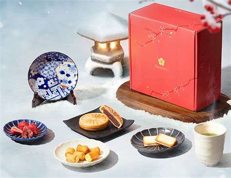 Holiday Gift Guide 2023: Best Japanese Gifts from Sakuraco!.